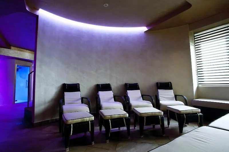 ***  Hotel Dei Fiori Restaurant - Meeting & Spa Alassio Italy