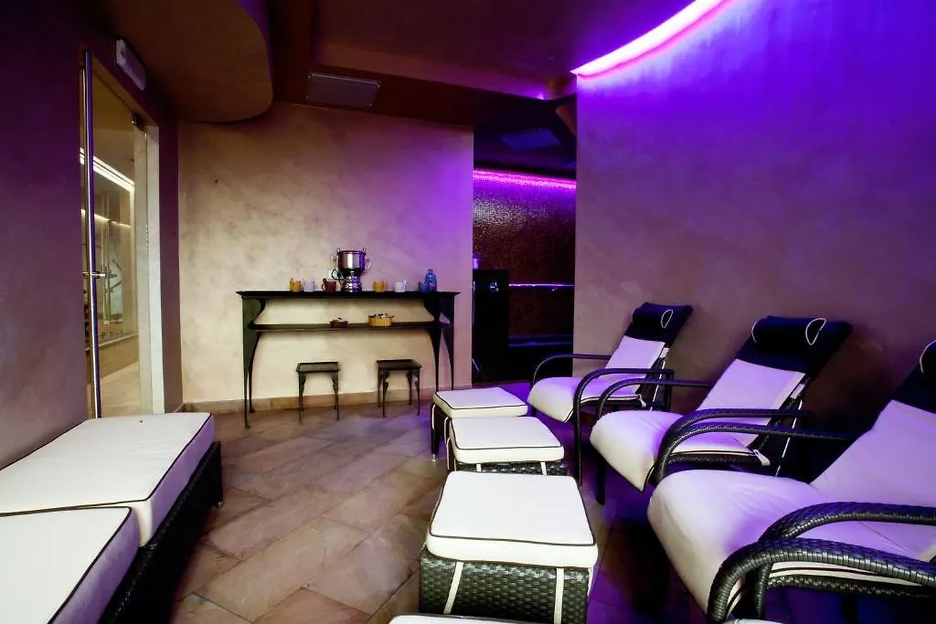 Hotel Dei Fiori Restaurant - Meeting & Spa 阿拉西奥