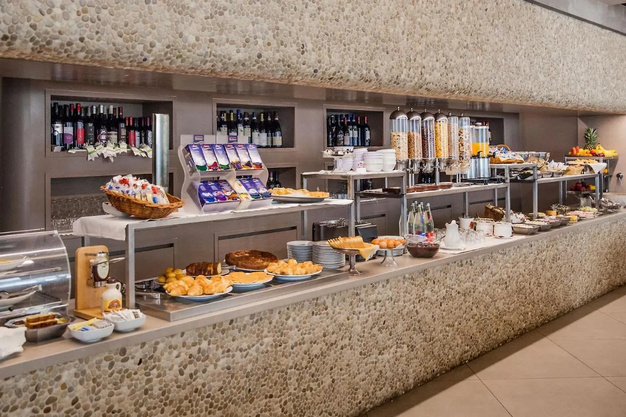 Hotel Dei Fiori Restaurant - Meeting & Spa 阿拉西奥